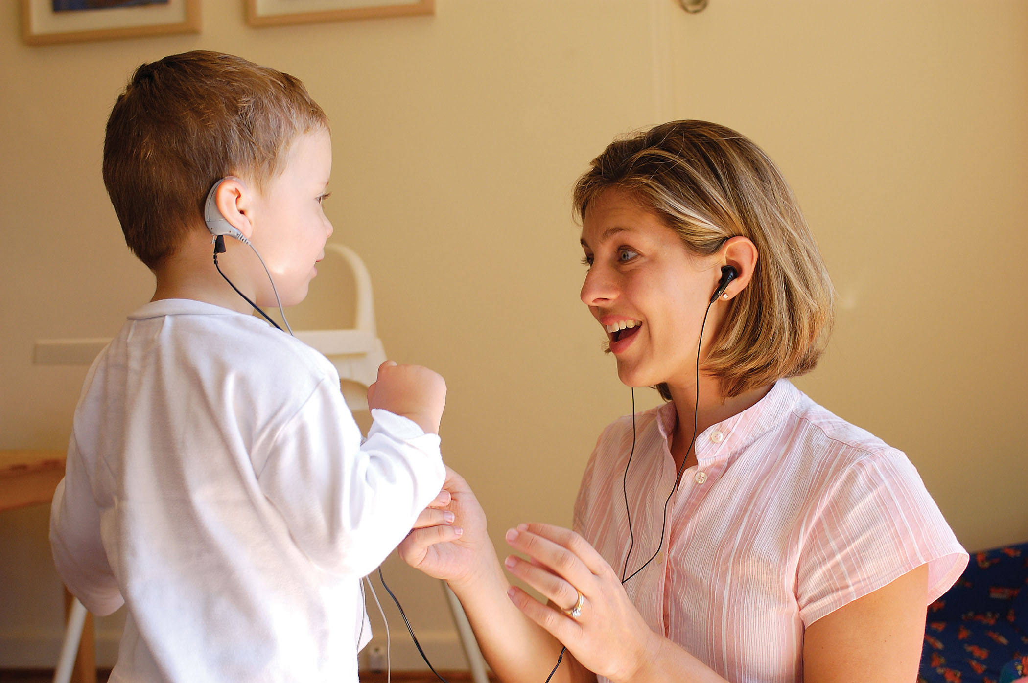 Специальная глухих и слабослышащих